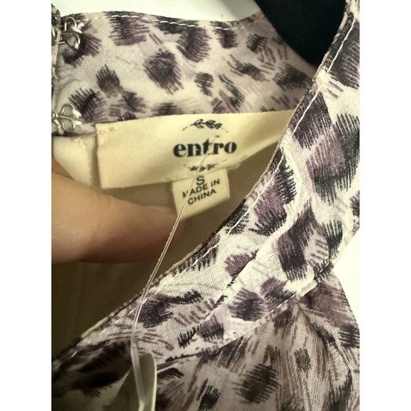 Entro Cold Shoulder Leopard Print Dress Size Small Flowy Fairy - Picture 2 of 5